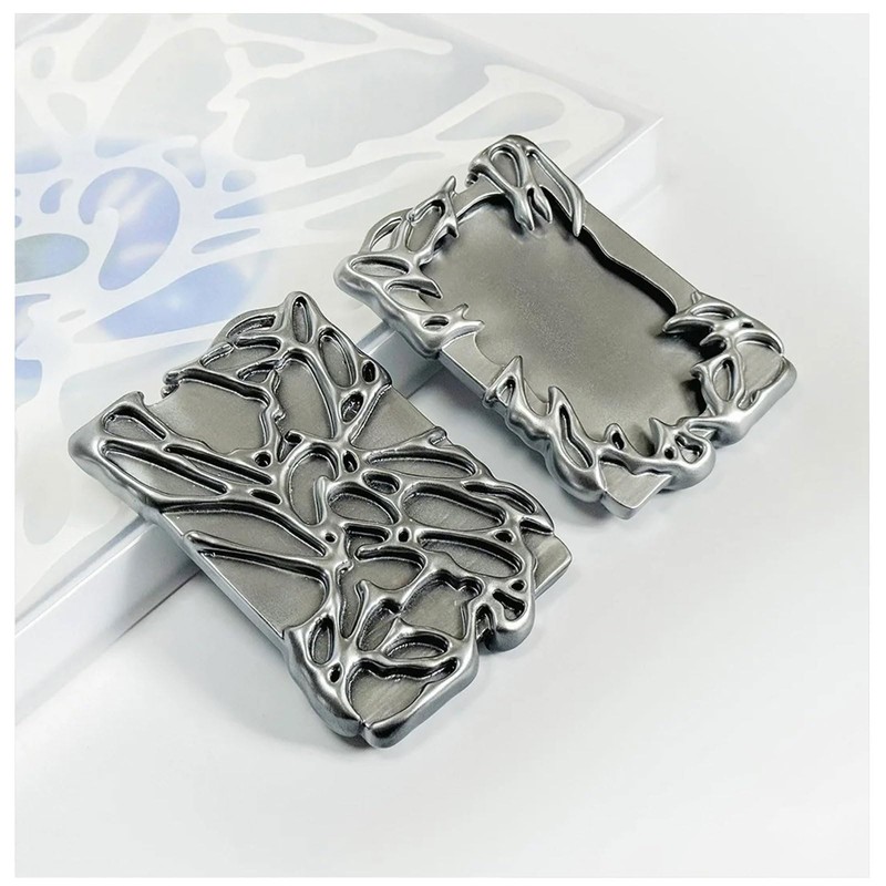 Tkxjry Silver Electroplating Frame ID Card, 82 x 114 x