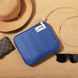 KOSMCCO Anti-Theft Locking Beach Bag, 9x7.5-inch Portable Beach Safe for Securing Your Valuables and Phone – Blue