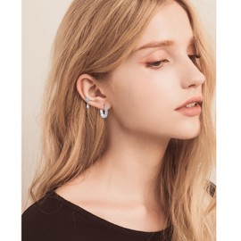 Sterling Silver Tiny Smal Teardrop Cartilage Earring for Women Cubic Zirconia Ear Piecing Stud Earring Dainty Earring Christmas Jewelry