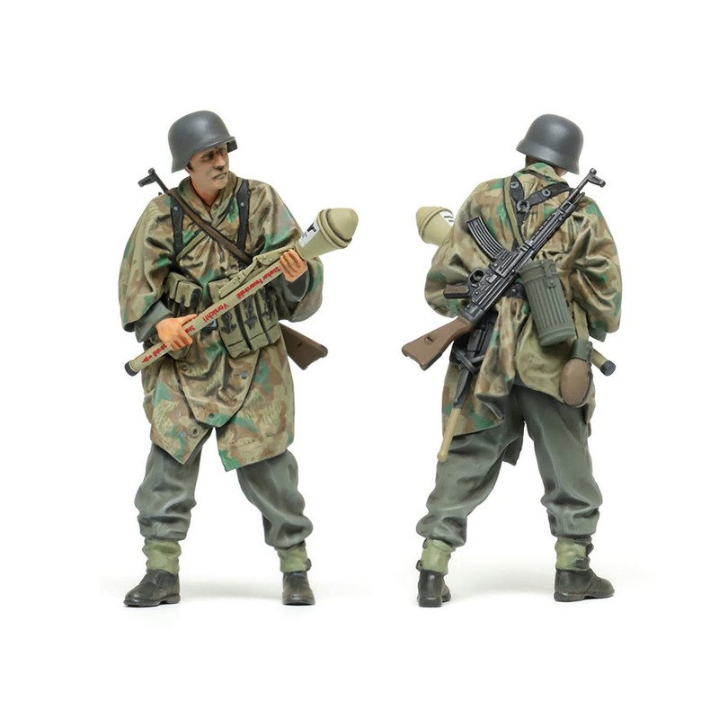 TAMIYA 35382 1:35 Figure Set German Infantry 1943-45 (5) Model