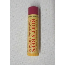 Burt's Bees BURTS BEES REPLENISHING LIP BALM POMEGRANATE OIL 100% NATURAL sealed