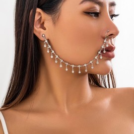 JUSTUSNX Punk Fake Nose Ring Chain Rhinestone Tassel Dangle Nose Ring Hoop Fake Nose to Ear Chain with Studs Non Piercing Nose Ring Indian Jewelry for Women Girls (B)