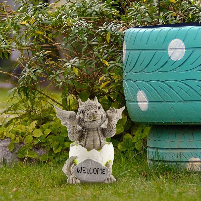 Esterno Baby Dragon Garden Statue (9-Inch); Hatching Dragon Yard Decor