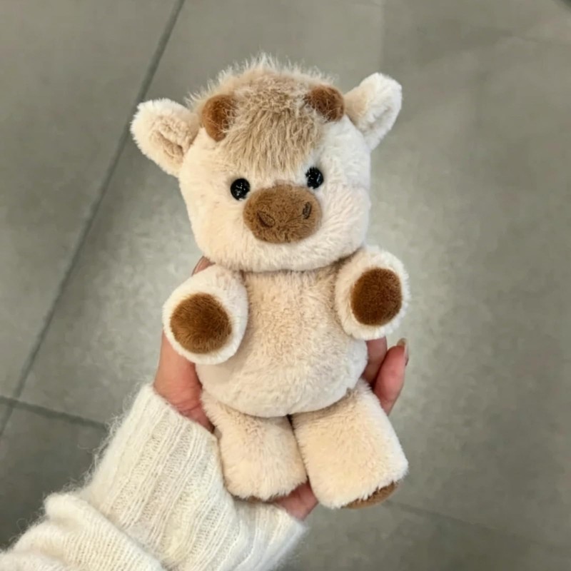 Running Highland Cow Plush Keychain, 5.9 Inch Mini Bag Charm,