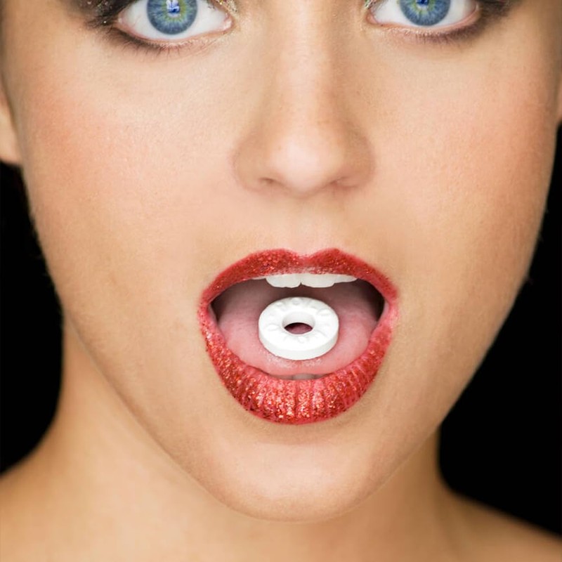 VR Angel 9 Pack Spearmint flavored Mints in VR Angel