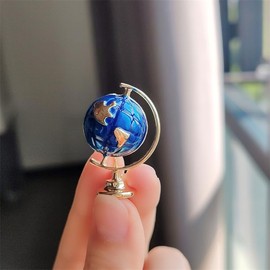 Globe Blue Enamel Brooch Statement Pin for Women Girls Fashion Vintage World Travel Earth Lapel Brooches Pins Clothing Jackets Badges Corsage Suit Coat Collar Shawl Clip Jewelry Gifts