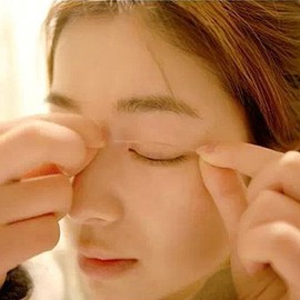 200pcs Wonder Invisible Double Eyelid Tape Double Eyelid Tape Sticker (Clear)