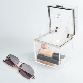 Zuopuawe Women Clear Purse Acrylic Clutch Bag,Square Transparent Crossbody Evening Bag for Wedding Prom Party Evening Crossbody with Sliver Chain Strap