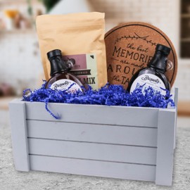 MagicWater Supply - 4 oz - Royal Blue - Crinkle Cut Paper Shred Filler great for Gift Wrapping, Basket Filling, Birthdays, Weddings, Anniversaries, Valentines Day, and other occasions