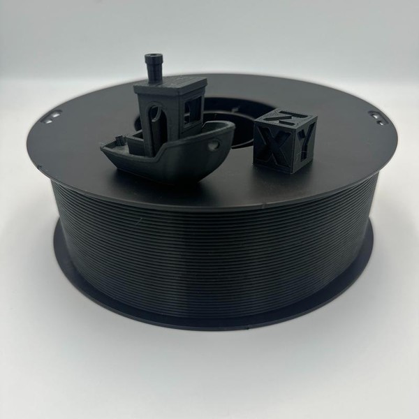 Recycled PLA Filament for 3D Printing - From recycled prints:_Black_500