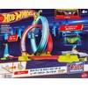 Mattel HPC05 Hot Wheels Neon Speeders Razor Stunt Playset (Includes