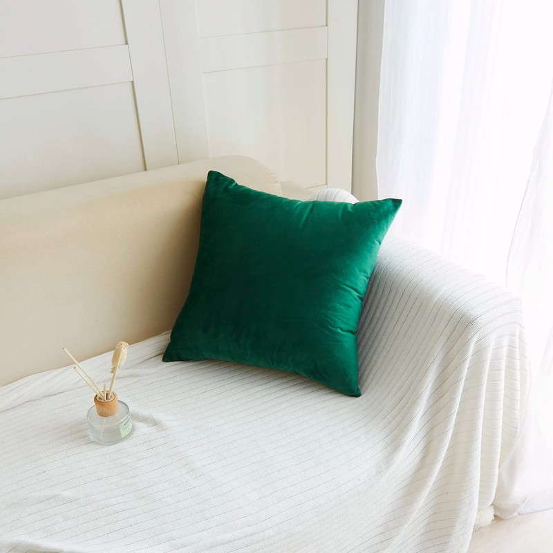CXTAI 2x Dark Green Velvet Cushion Covers Decorative Square Throw