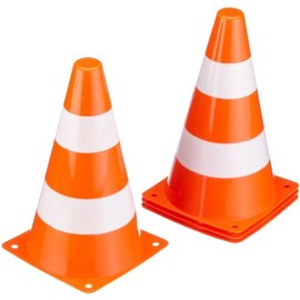 Pylonen Set of 4 – Scale: 1: 2, Colour: Orange/White Height Approx. 23 cm