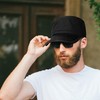 Trendy Apparel Shop - Gorra de estilo militar de gran