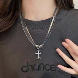 Wendalern Silver Rhinestone Cross Necklace Multilayer Herringbone Chain Cross Necklace Cubic Zirconia Cross Pendant Necklace Dainty Cross Snake Chain Necklace Y2k Jewellery for Women, Zinc, No