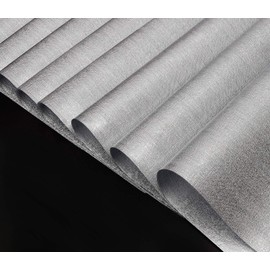 AIRCOWRIE Placemats for Dining Table Set of 8, Heat-Resistant Placemat Washable Vinyl Table Mats for Kitchen Thanksgiving Restaurant Decorations (Silver)