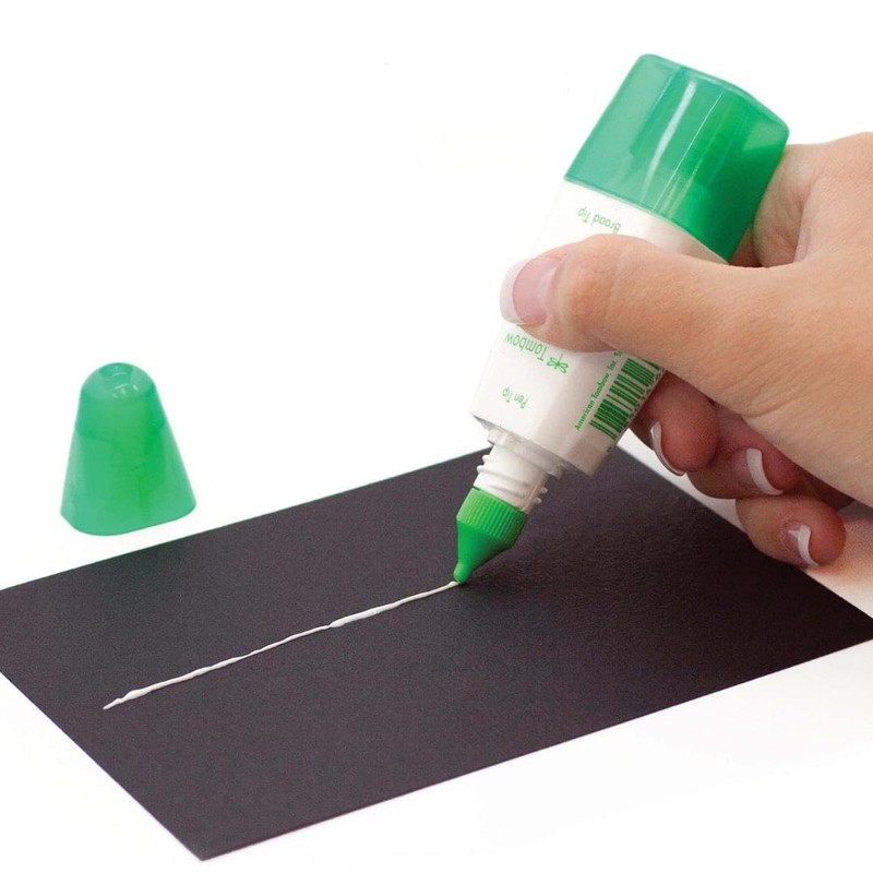 Tombow 62191 MONO Multi Liquid Glue, 0.88 Ounce, 1-Pack. Multi-Purpose