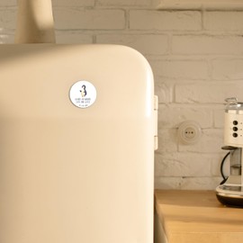 Mr. & Mrs. Panda Round Magnet Penguin Ladybird - Gift, Love, Small Wonders, Souvenir Magnet, Whiteboard Magnet, Note Magnet, Fridge