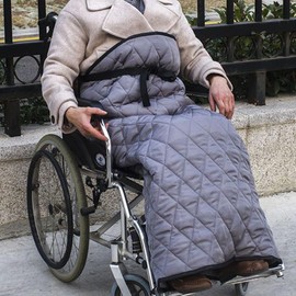 BONJUME Wheelchair Blanket, Winter Windproof Heat Wheelchair Blanket Waterproof Wheelchair Footmuff Thickened Plush Knee Blanket Leg Blanket Adult Blanket Cushion for Wheelchair Users Accessories 120
