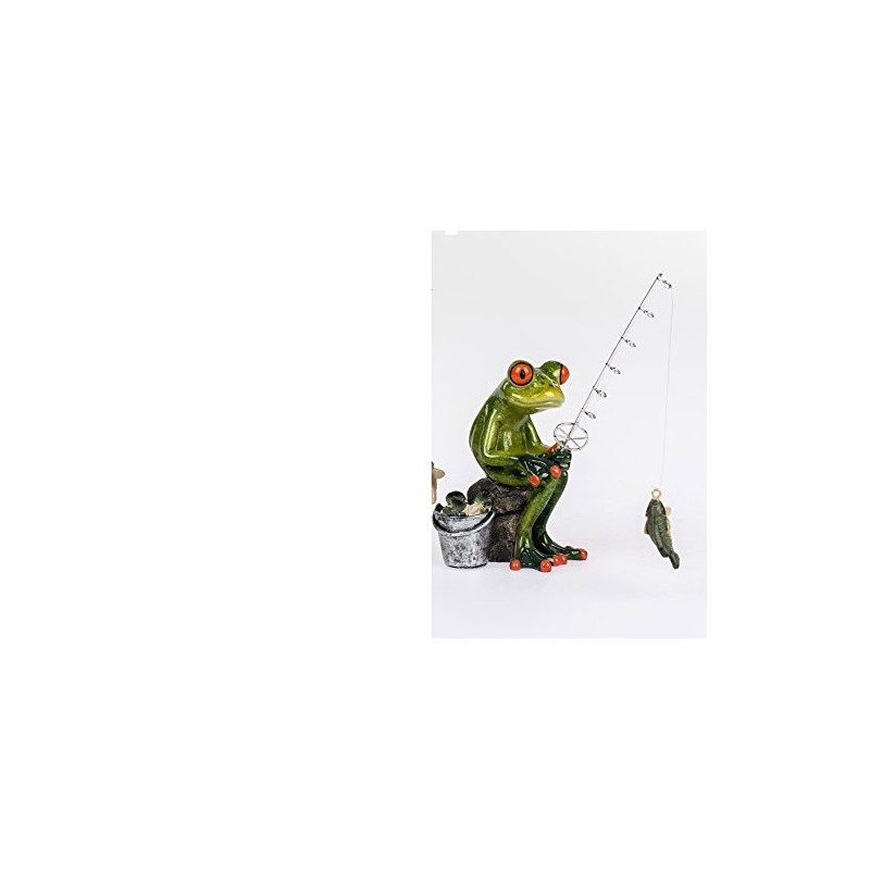Formano 1 Frog Fisher sitting