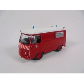 OPO 10 - Fire Truck 1/43 Peugeot J7 Rescue vehicle for asphyxiated and injured people - Light vehicle Firefighters Hachette CPL49