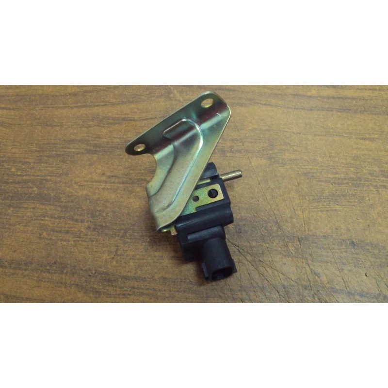 Sensor De Presion De Turmo Compresor As126 Toyota Supra