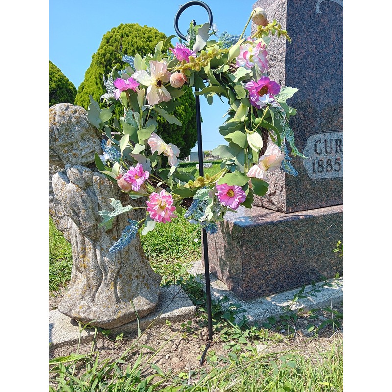 Carson 36" Black Metal Wreath Stake - In-Ground Wreath Hanger