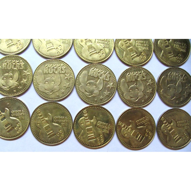 2016 CHUCK E CHEESE'S 1 x BRASS COIN TOKEN "CHUCK