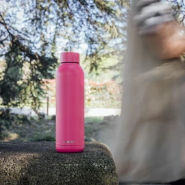 Quokka Solid Raspberry Pink Thermal Bottle Made of Stainless Steel 630 ml
