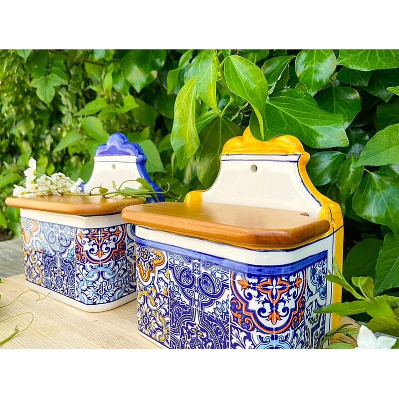 Portuguese Pottery Alcobaça Ceramic Decorative Salt Cellar with Lid for
