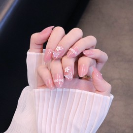 24 nail pieces with butterfly decoration to elevate your femininity, and a calming design that is suitable for any occasion. Coming-of-age nails, receptions, parties, after-parties, wedding nail tips