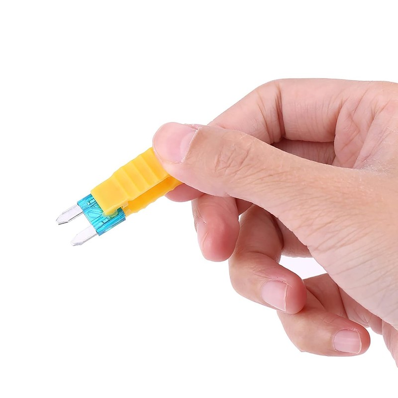 4Pcs Multi-Size Automotive Fuse Puller Kit, Plastic Extractor Tool for