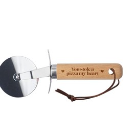 CGB Giftware | Wooden Handle Pizza Cutter - 'You Stole A Pizza My Heart' | Gift Boxed | Dinner Party | Pizza Night | Night in | Kitchenware | Kitchen Utensil | GB08034