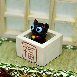 かわいい 手作り ガラス細工 枡入り 黒猫 CYK619