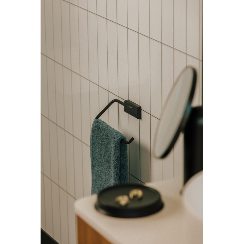 COSMIC Towel rail Light grey Installation with Screws Measures 20.8