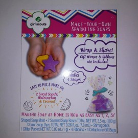 Girl Scouts Make Your Own Soap  Gift Set Kids Stocking Stuffers Craft Kit New