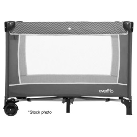 Evenflo 7071198 BABYSUITE SELECT PORTABLE PLAYARD WITH BASSINET (NEW)