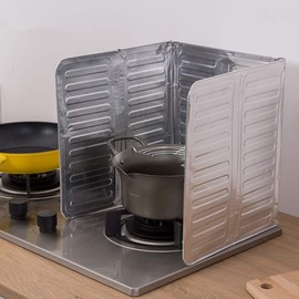 3 Sided Splatter Guard, Foldable Aluminum Foil Oil Splatter Guard Heat Insulation Wall Protector for Stove Kitchen Oil Splashing Protection for Home Cooking, Rental Kitchens, Small