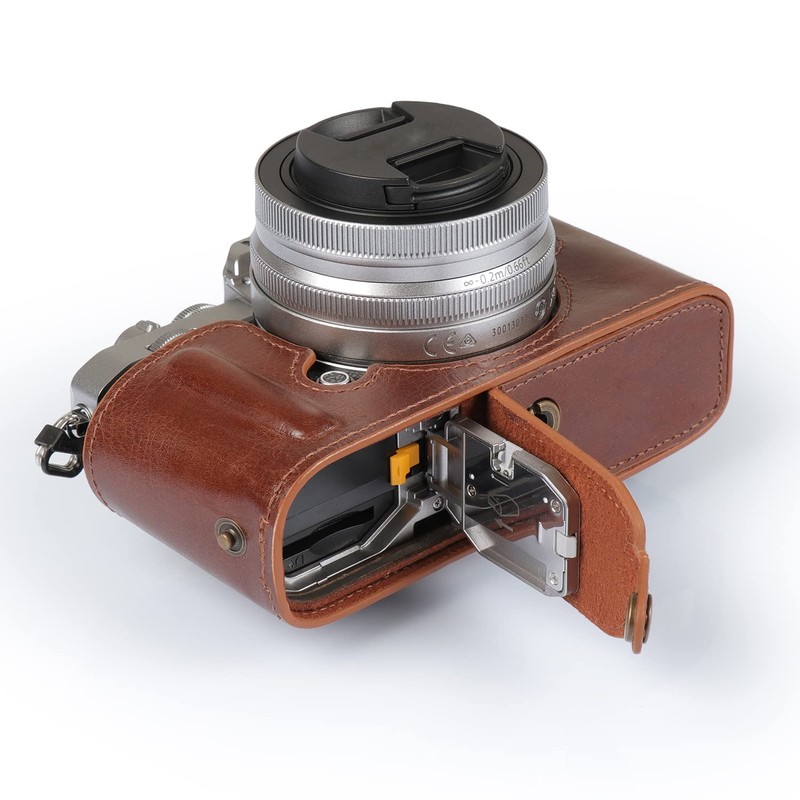 MegaGear MG2016 Ever Ready Genuine Leather Camera Half Case Compatible