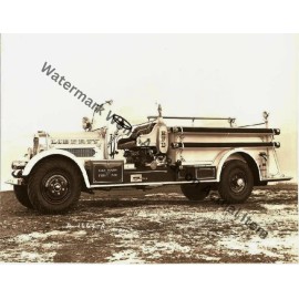 Pirsch Pumper Fire Truck Reading Pa. Photograph Print 8.5x11"
