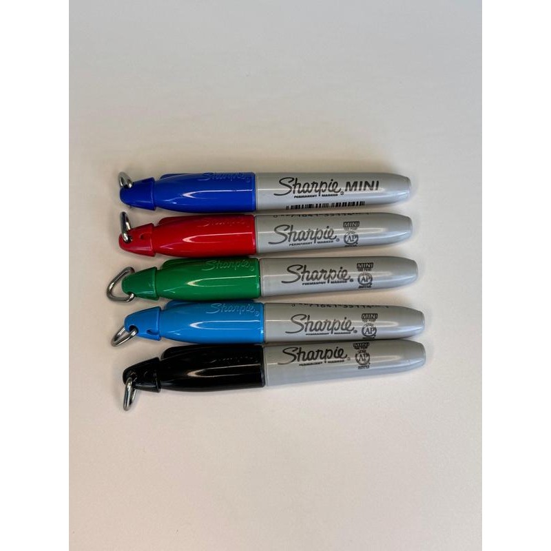 Gel pen and permanent marker pens for nurse badge reel