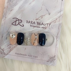 Next day delivery⭐V-cut stone gorgeous nails⭐ / 다음날발송⭐브이컷스톤 화려한네일⭐