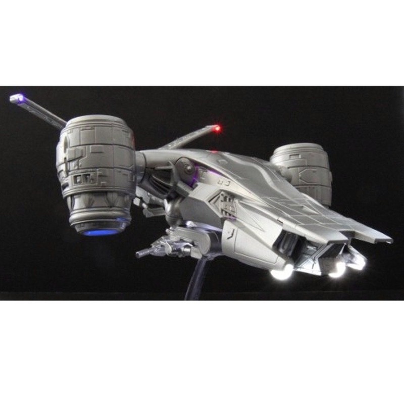 Pegasus Hobbies 1:32 Scale Terminator 2 Aerial Hunter Model Kit