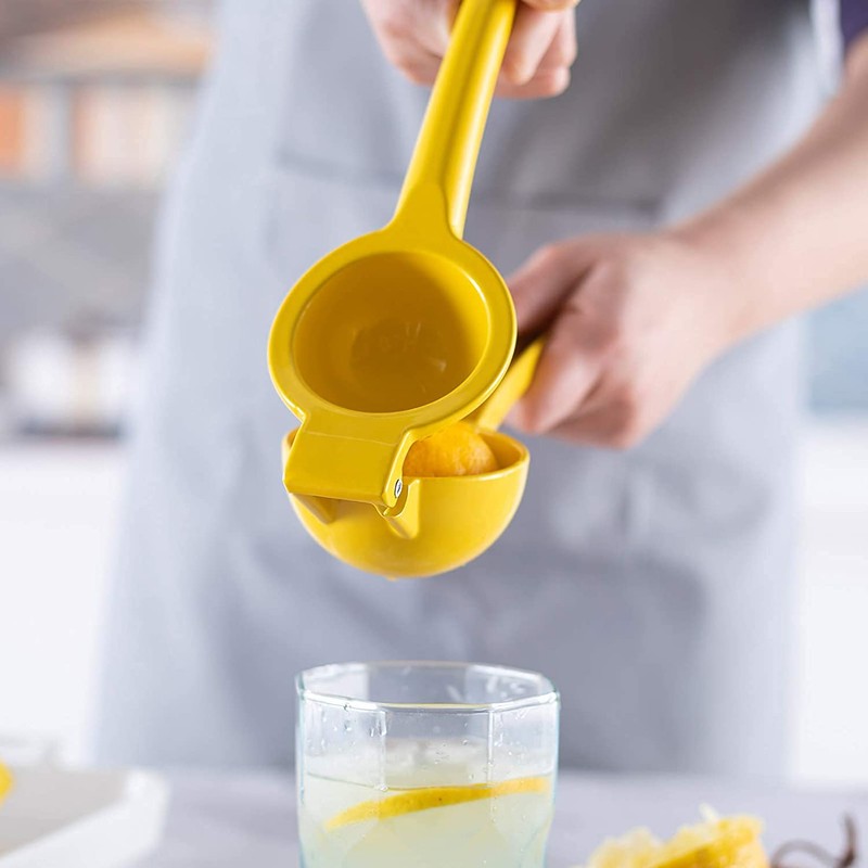 PIQIUQIU Lemon Squeezer - Metal Lime Squeezer - Manual Citrus