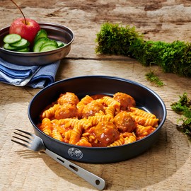Trek'n Eat Hackbällchen mit Nudeln – Ready to Eat – Sofort verzehrfertig ohne Kochen – Ideal für Outdoor, Camping, Trekking & Notvorrat – Langlebig, nahrhaft & einfach genießen