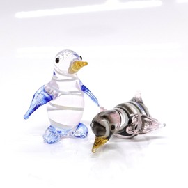 Sansukjai 2 Penguins Miniature Figurines Animals Hand Blown Glass Art Collectible Gift Decorate, Black Pink