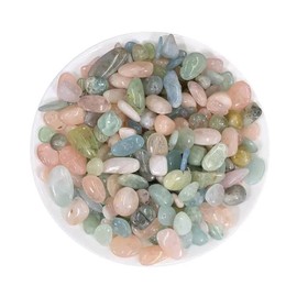 Erliway 100g Natural Morganite Crystal Chips, 7-9mm Tumbled Chips Crushed Crystal Stone, Polished Crystal Chip for Vase Filler, Healing Tumbled Crystal Chip for Reiki Crystal Home Décor Fish Tank