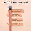 REAL TECHNIQUES Real Techniques Brightening Concealer Makeup Brush, Kitten Paw