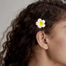 Vacaonio Hawaiian Holiday Flower Hairclip Barrette Foam Flower Side Hair Clip Yellow White Flower Hair Clips Plumeria Flower Hairclips Boho Vacation Hair Barrette Jewelry for Women and Girls