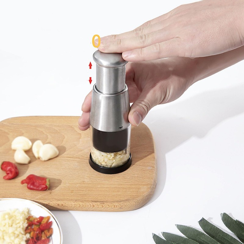 Stainless Steel Garlic Mincer, Quick and Efficient Hand Chopper, Chopping